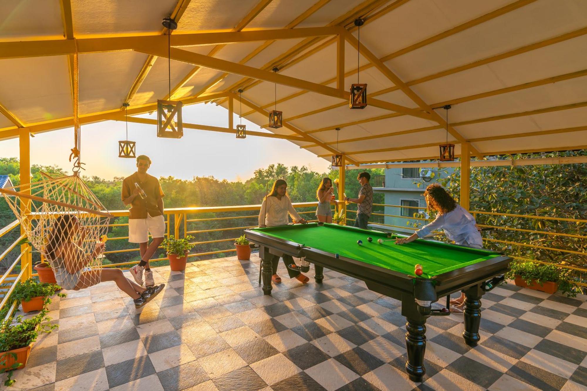 The Social Stays Goa, Morjim Formerly Artbuzz Kültér fotó