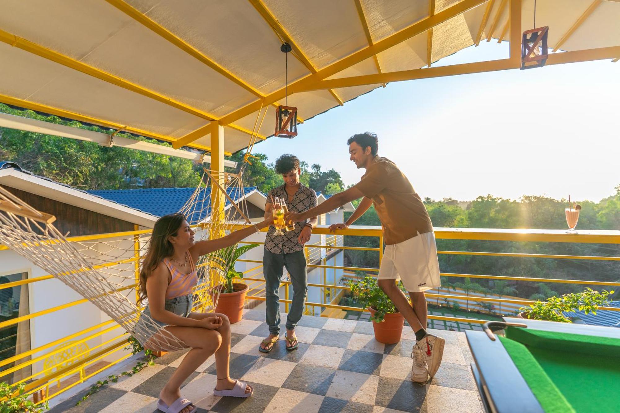 The Social Stays Goa, Morjim Formerly Artbuzz Kültér fotó
